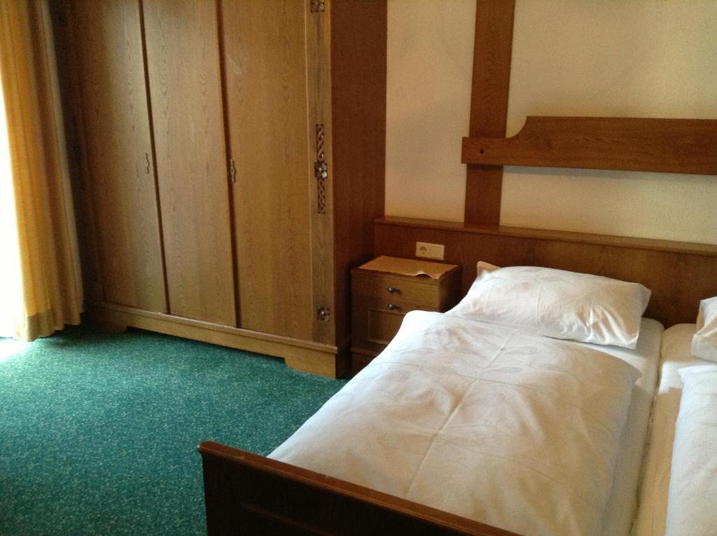 Feriengaestehaus Glockenstuhl Zell am See Room photo